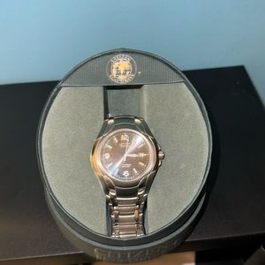 Citizen eco drive wr100 titanium with extra links and box